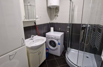 Location d’un appartement confortable de 3 pièces, 62 m², Vračar, Belgrade, Serbie